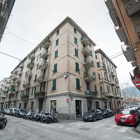 Holly House La Spezia